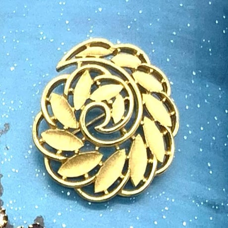 Trifari vintage brooch