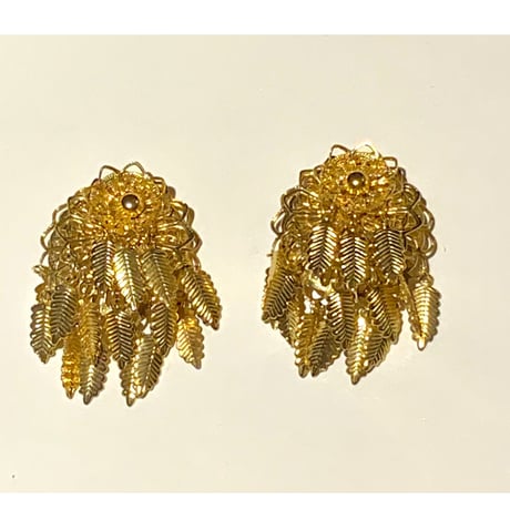 vintage earrings (1980's )