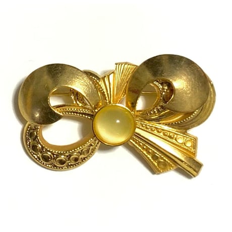 vintage brooch (1980's )