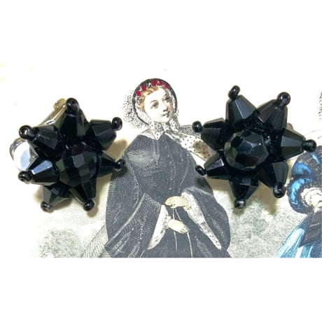 vintage earrings ( 1980's )