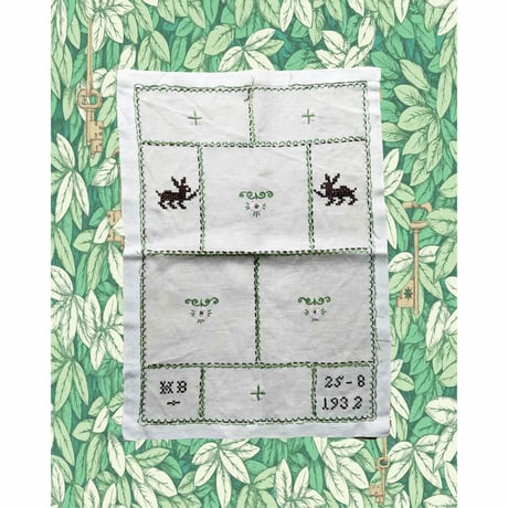 embroidery vintage textile (1932's)