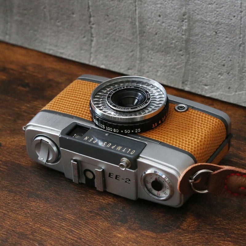 OLYMPUS】 PEN EE-2 フィルムカメラ(分解整備済・オーガリザード貼り
