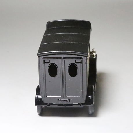 【LLEDO】T FORD VAN LOVELY DAY FOR A GUINNESS