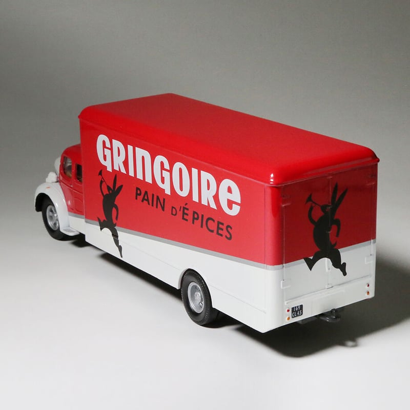 Berliet GLR8 Pinder femme canon au 1/50 de Corgi Heritage Berliet GLR8 Pinder femme canon au 1/50 de Corgi Heritage