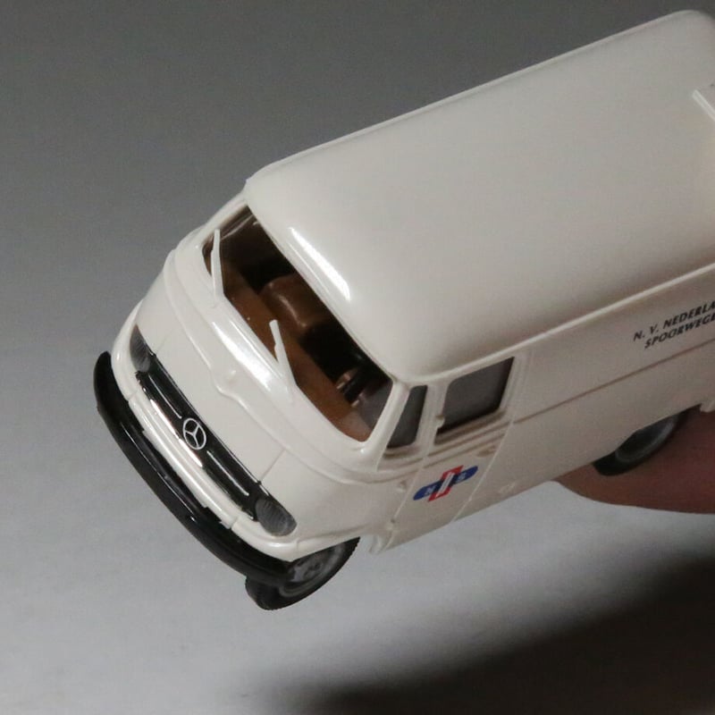 BREKINA】MERCEDES-BENZ L 319 N.V. NEDERLANDSE