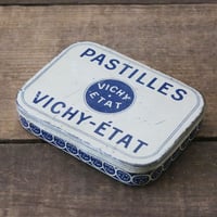 【VICHY】トローチのケース