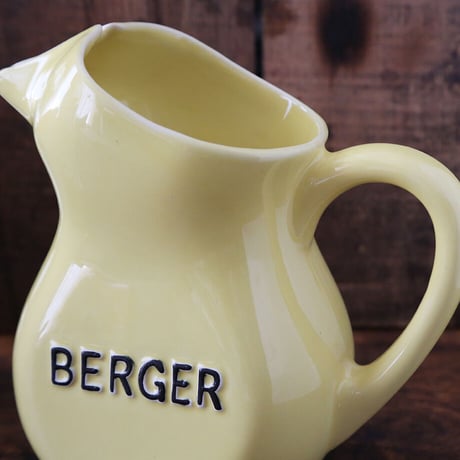 【BERGER】陶器製カラフェ(ウォーターピッチャー・水差し)