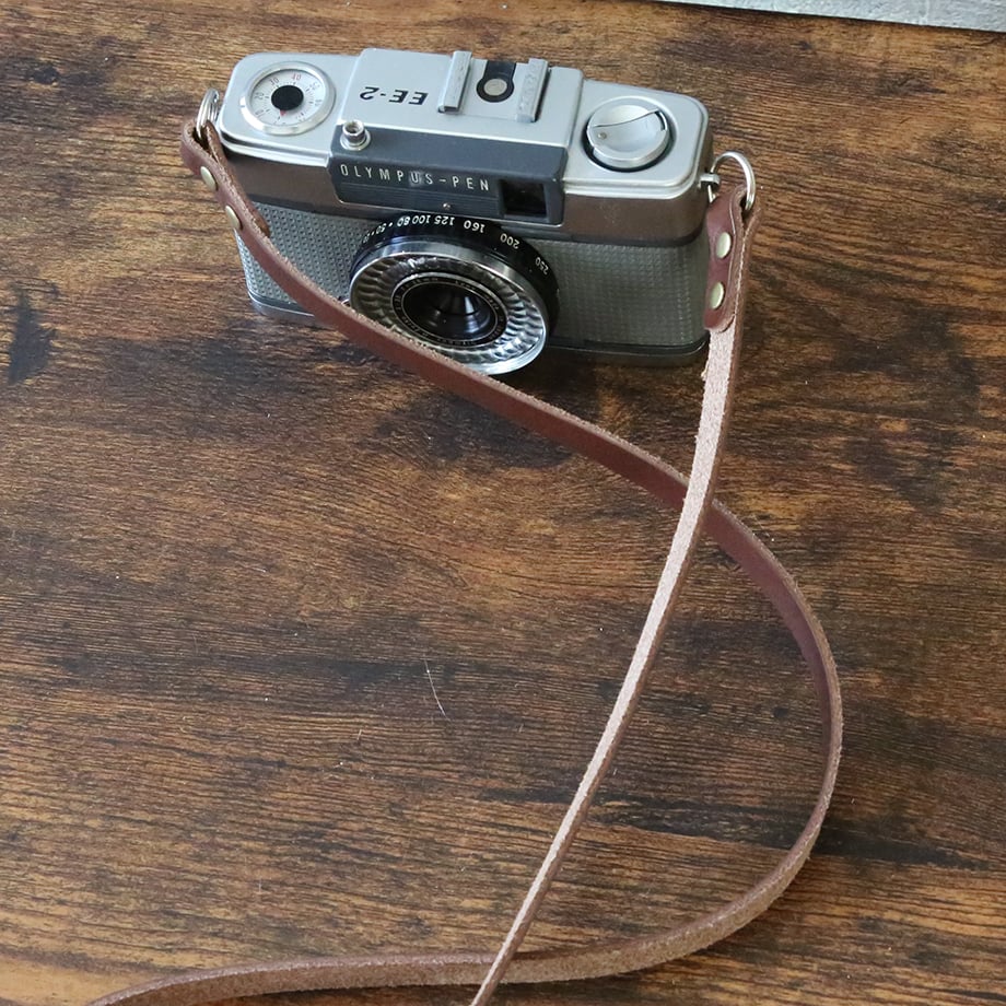 OLYMPUS PEN EE-2 28mm F3.5 ハーフサイズ 整備・清掃済 OLYMPUS】 PEN EE-2 フィルムカメラ（分解整備済・オリジナル