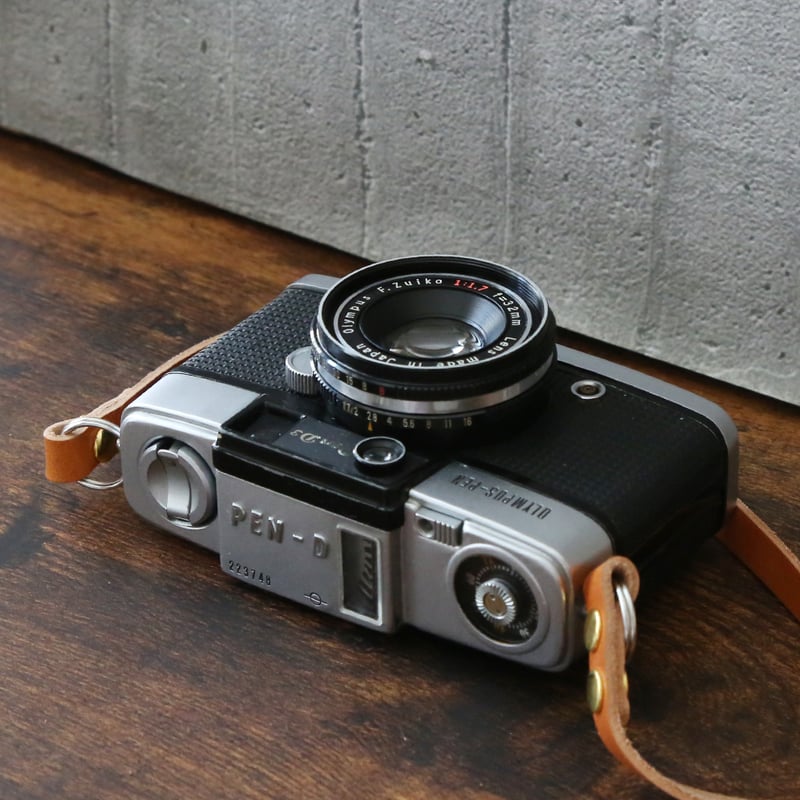 OLYMPUS】 PEN D3 フィルムカメラ（分解整備済・オリジナルストラップ 