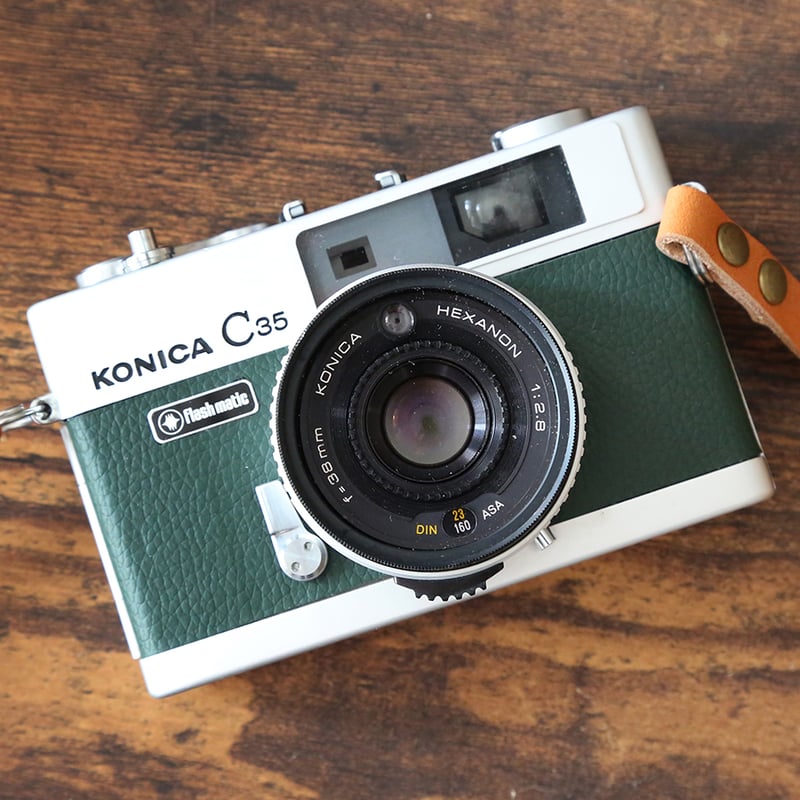 KONICA】 C35 Flash matic フィルムカメラ（分解整備済・ダークグリーン貼...