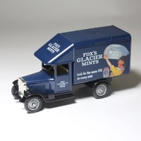 【LLEDO】Morris Parcel Van Fox’s Glacier Mints