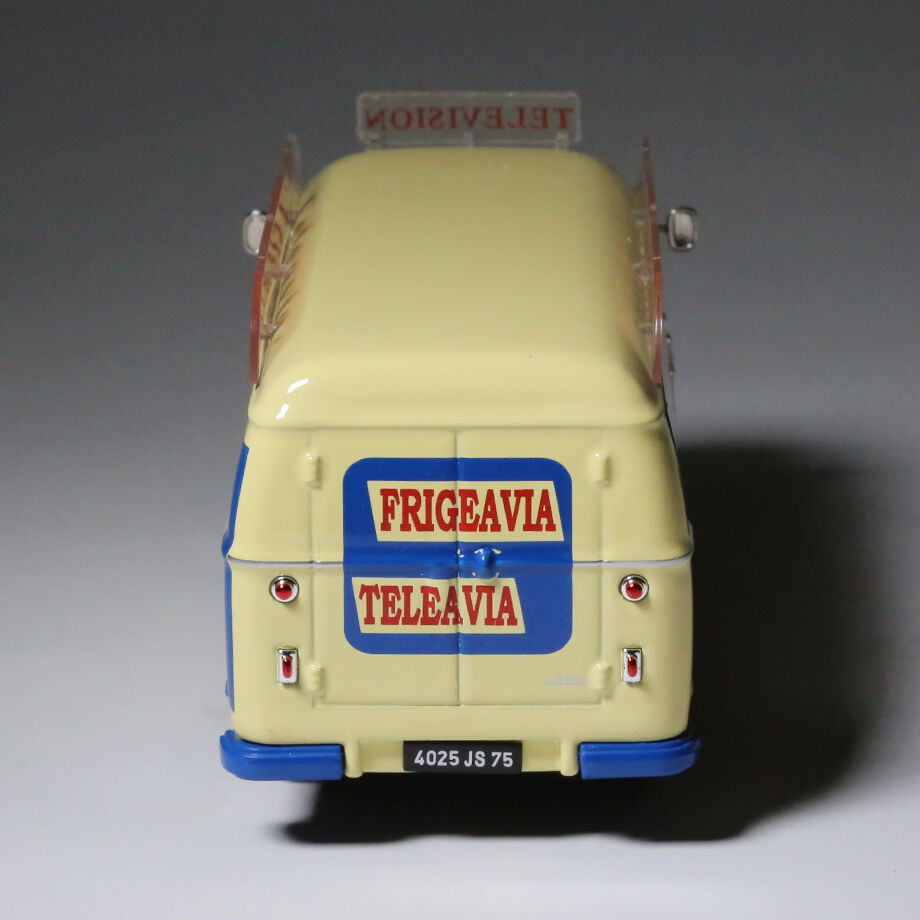 OPEL BLITZ 1,75t PNEU DUNLOP PREMIUM CLASSIXXS 1:43 de reference 11602