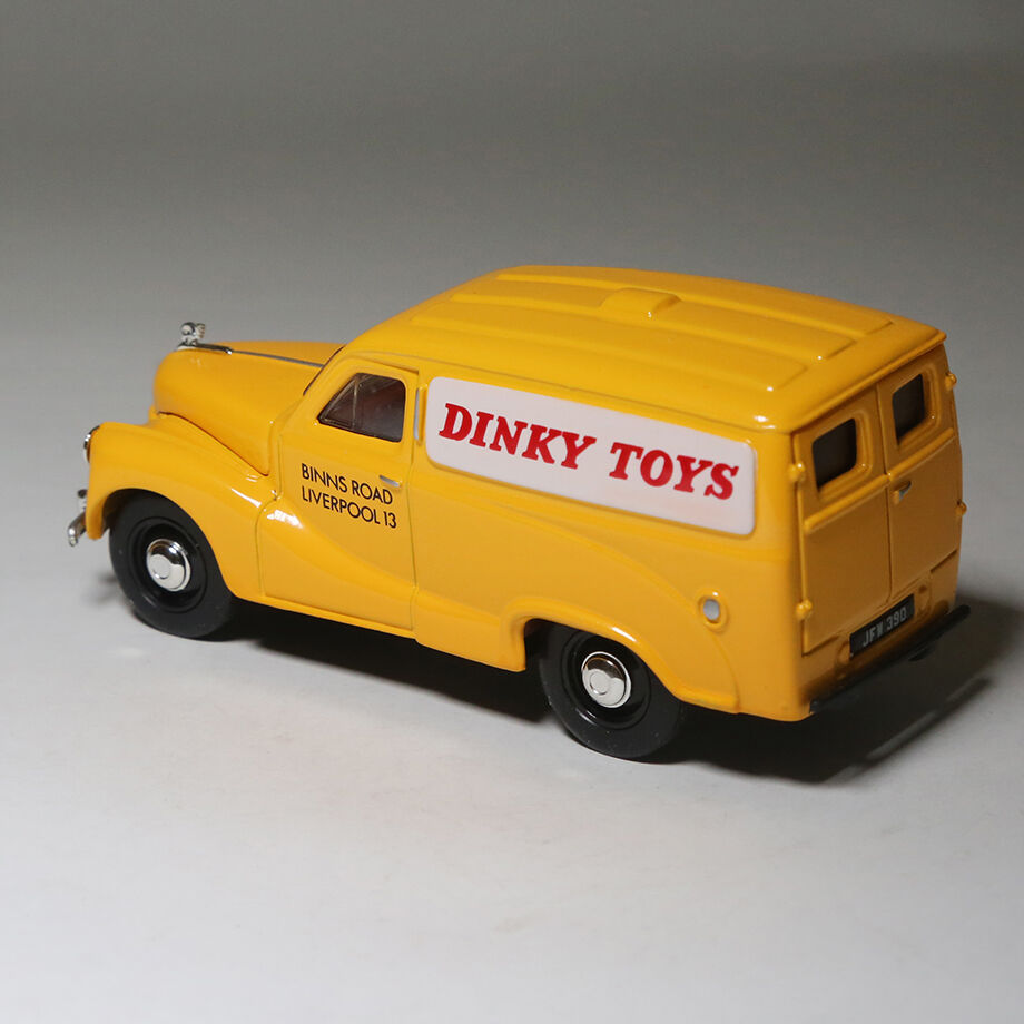 美品　DINKY TOYS AUSTIN SOMERSET ミニカー 1953 Dinky Austin A40 Somerset Restoration No.161 - YouTube