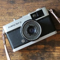 OLYMPUS】 PEN EE-3 フィルムカメラ（分解整備済・オリジナル