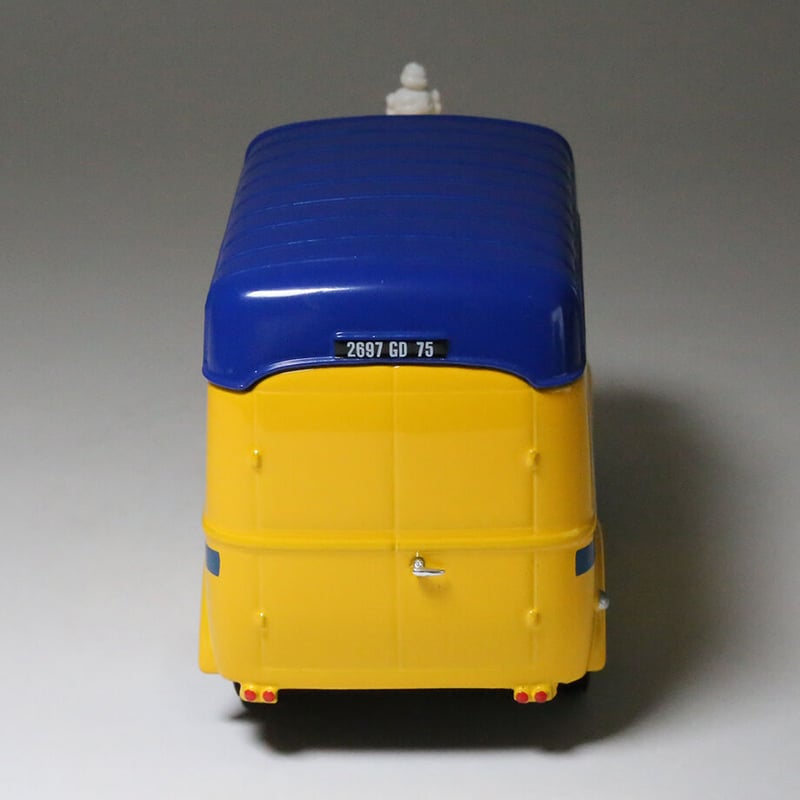 Corgi Renault 1000Kg – 1/43 – Réf 70538 – Miniature Collection