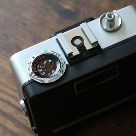 【RICOH】 AUTO HALF SE2 フィルムカメラ（分解整備済・no04）
