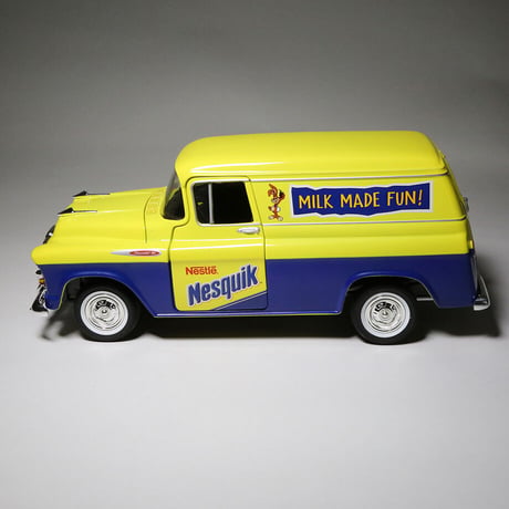 【SPECCAST 】CHEVY 1957 “Nestlé”