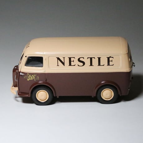 【CORGI】PEUGEOT D3A Nestlé