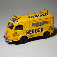 【CORGI】RENAULT 1000kg VAN BERGER