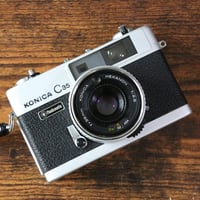 【整備済】 KONICA C35 Flashmatic フィルムカメラ 楽天市場】【整備済】【保証付 】 コニカ KONICA C35 ブラック S