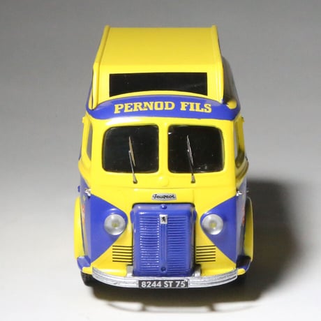 【CORGI】PEUGEOT D3A-PERNOD ET FILS PASTIS 51