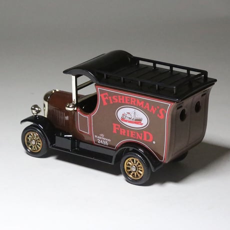 【LLEDO】Bull Nose Morris Van