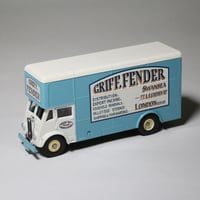 【LLEDO】Guy Pantechnicon Griff Fender
