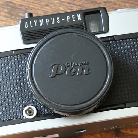 【OLYMPUS】 PEN EE-3 フィルムカメラ（分解整備済・オリジナルストラップ・no127）