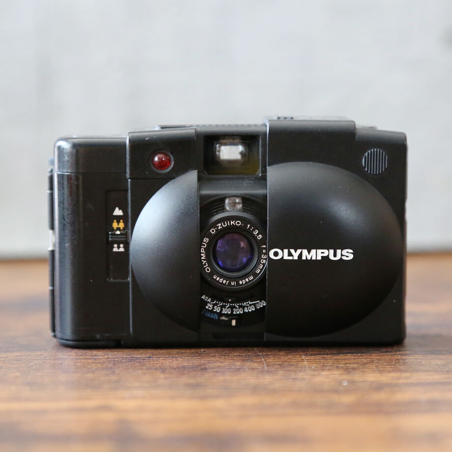 OLYMPUS】 XA2 フィルムカメラ（分解整備済・no02） ※フラッシュA11 