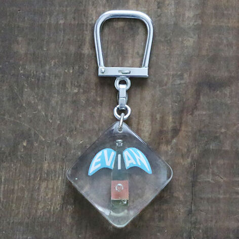 ブルボン キーホルダー 白鳥 EVIAN フランス CONGRES ブルボンキーホルダー エビアン 白鳥 EVIAN