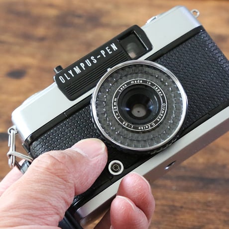 【OLYMPUS】 PEN EE-3 フィルムカメラ（分解整備済・no118）