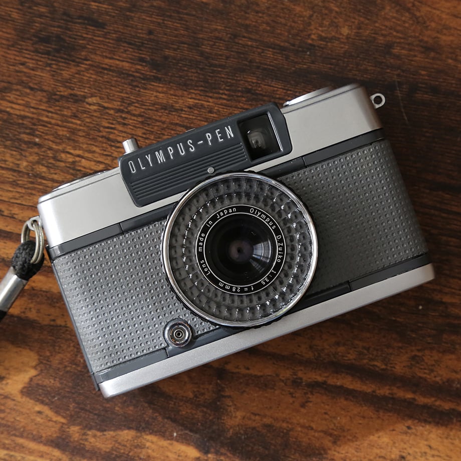 ⌘オーバーホール、実写確認済み！ OLYMPUS PEN EE-3⌘ ⌘OLYMPUS PEN EE3 オーバーホール済み、実写済み品です⌘