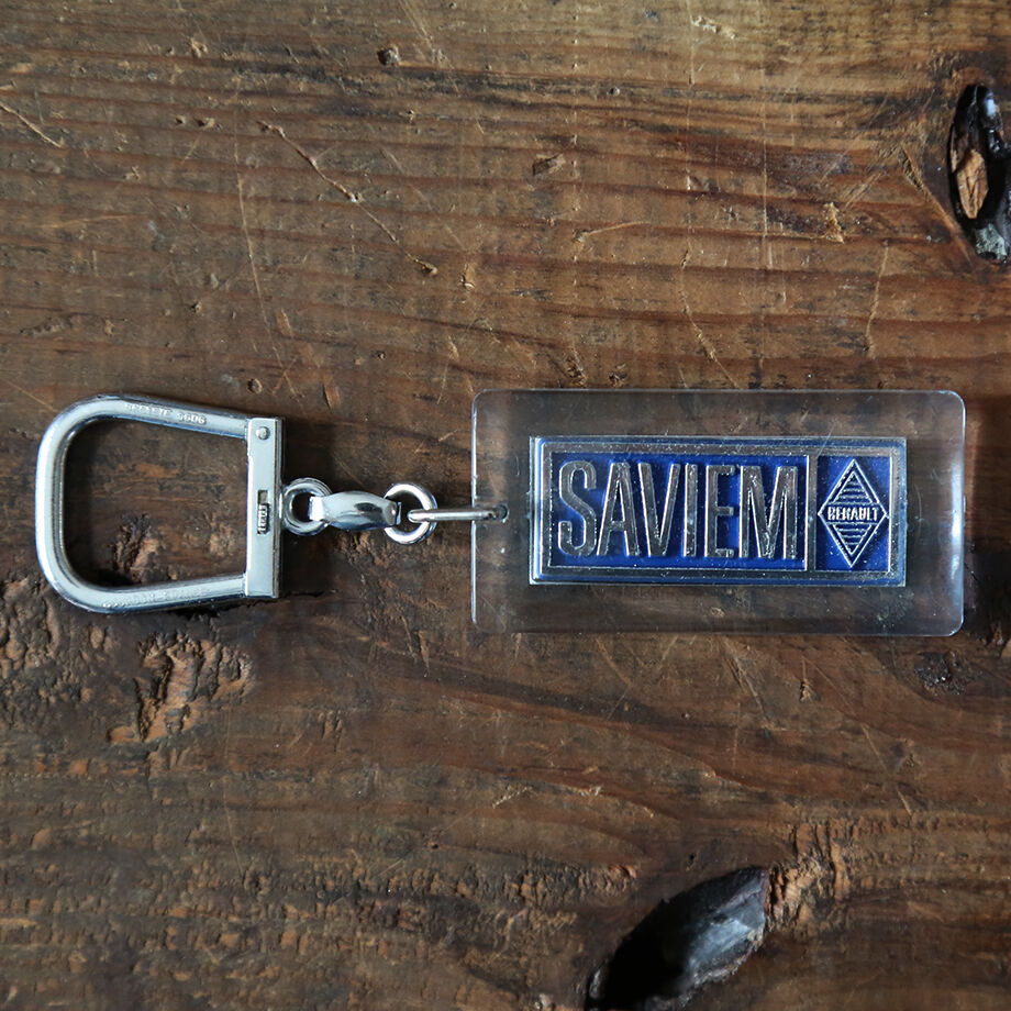 動くブルボンキーホルダー アニメ【SAVIEM】トラック ルノー フレンチパブ 動くブルボンキーホルダー アニメ【SAVIEM】トラック ルノー