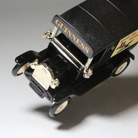【LLEDO】T FORD VAN LOVELY DAY FOR A GUINNESS