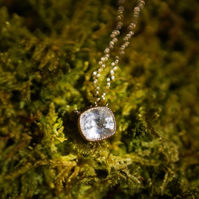フェナカイト　ネックレストップ18K フェナカイト ネックレストップ18K 4.16ct ロシア産