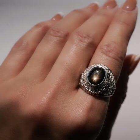 ASTROSSAリング(6条✴︎BLACKスターサファイヤ）Silver925