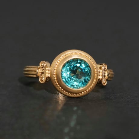 エメラルド《アテーナ》18K・イエローゴールドリング