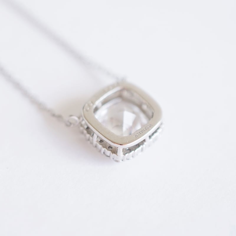 フェナカイト(マダガスカル産）＋ダイヤモンド・プラチナネックレス