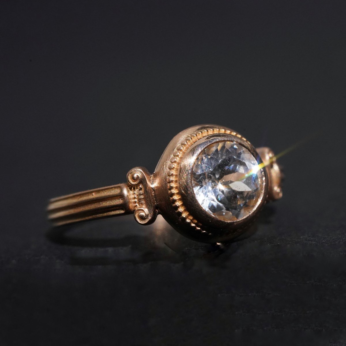 フェナカイト《アテーナ》18K・ローズゴールドリング | ASTROSSA 