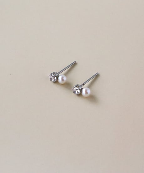 【金アレ対応】Heart & Cupid ジルコニアパールピアス 3mm(シルバーカラー)