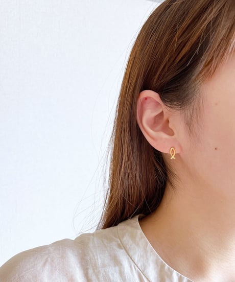 【金アレ対応】タイニーリボンピアス・イヤリング