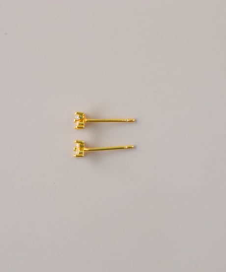 【金アレ対応】ジルコニアフラワーピアス