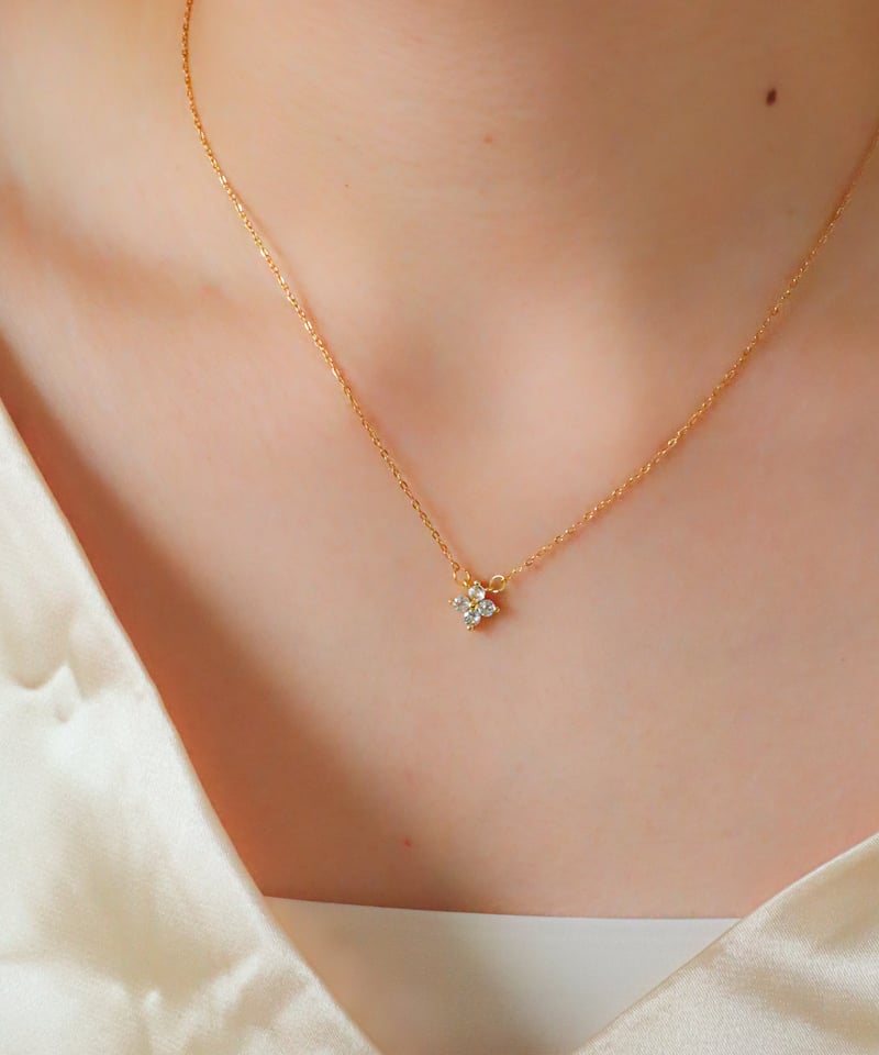 金アレ対応】期間限定クリスマスコフレ ジルコニアフラワーセット | mikka