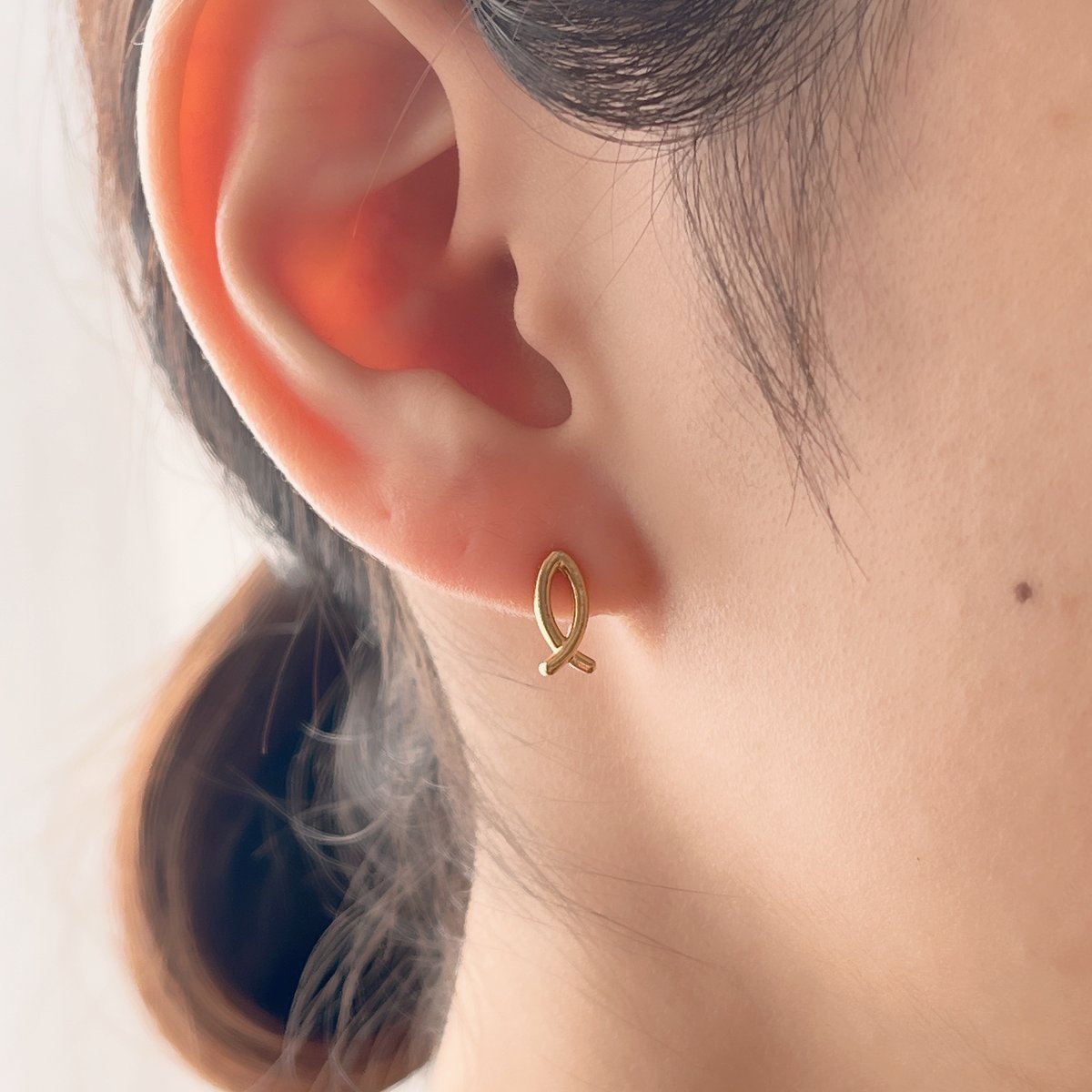 ✩.*˚レッカたん専用♡GOLDribbon ピアス イヤリング アクセサリー ✩.*˚レッカたん専用♡GOLDribbon ピアス イヤリング