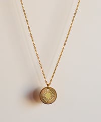 【金アレ対応】太陽のコインネックレス