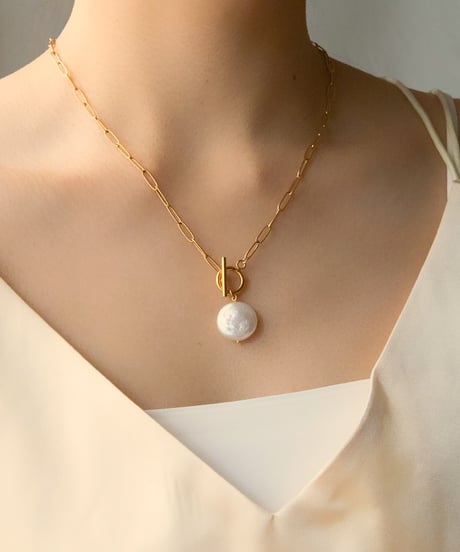 【金アレ対応】マンテルバロックパールネックレス(フラットラウンド)