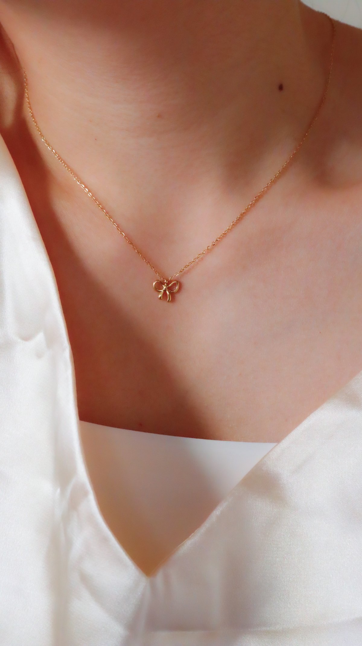 マジカルキーネックレス ルビーチョコ　キャラメルリボン fit=scale-down,w=1200