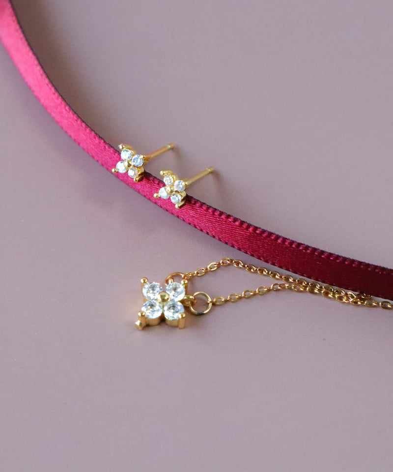 金アレ対応】期間限定クリスマスコフレ ジルコニアフラワーセット | mikka