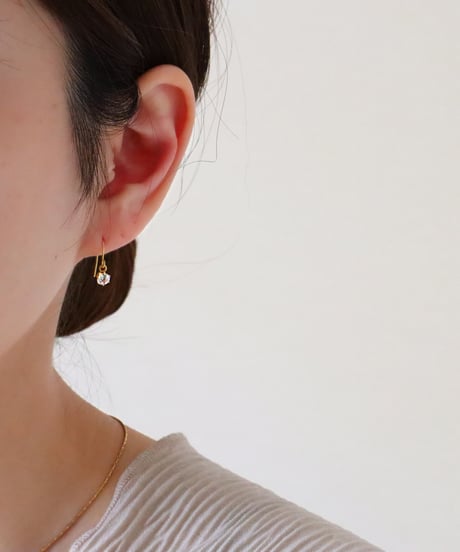 【金アレ対応】Heart & Cupid ジルコニアフックピアス4mm