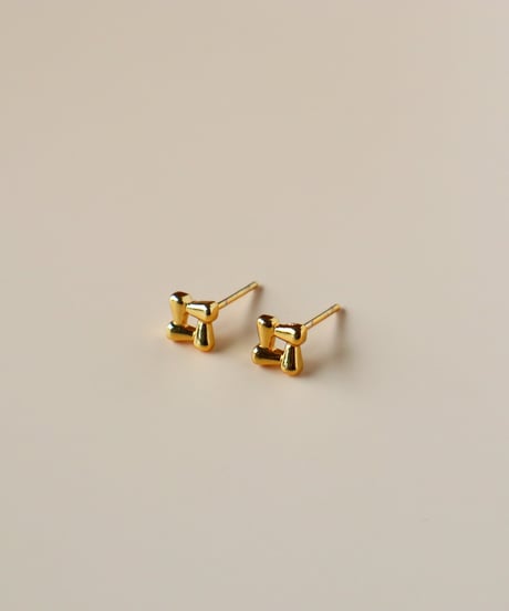 【金アレ対応】スクエアスタッドピアス